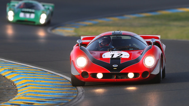 Le Mans Classic 2016 - Lola T70 rouge face avant