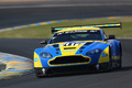 Le Mans Classic 2018 - Aston Martin V8 Vantage GT2 bleu/jaune face avant