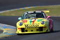 Le Mans Classic 2018 - Porsche 993 GT2 jaune/rose face avant