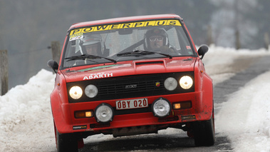 Fiat 131 Abarth, rouge, action face