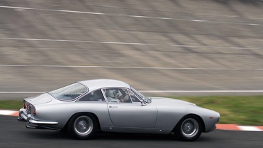 Malte à Montlhéry - Ferrari 250 GT Lusso gris filé