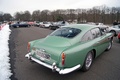 Aston Martin DB4 vert 3/4 arrière droit