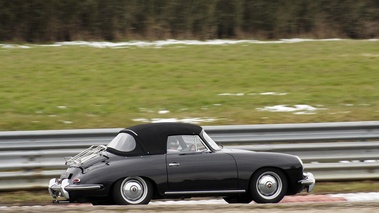 Porsche 356 Cabriolet noir filé