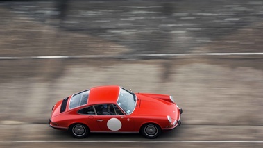 Malte à Montlhéry 2017 - Porsche 911 rouge filé