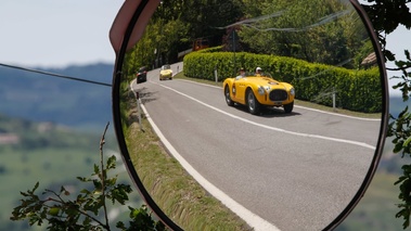 Mirroir, Ferrari jaune