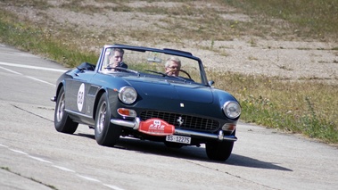 Raid Suisse-Paris 2012 - Ferrari 275 GTS anthracite 3/4 avant droit