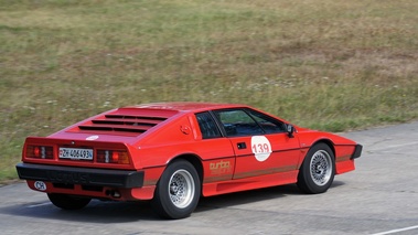 Raid Suisse-Paris 2012 - Lotus Esprit Turbo rouge 3/4 arrière droit