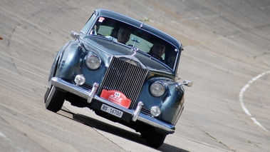 Raid Suisse-Paris 2012 - Rolls Royce bleu face avant