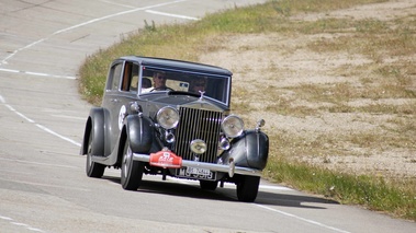 Raid Suisse-Paris 2012 - Rolls Royce Phantom III gris 3/4 avant droit