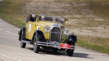 Raid Suisse-Paris 2012 - Talbot-Lago jaune 3/4 avant droit