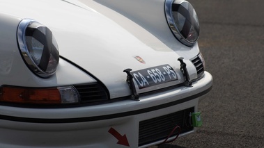 Rallye de Paris Classic 2012 - Porsche 911 Carrera 2.7 RS blanc capot