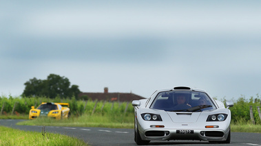 Rallye McLaren F1 2017 - F1 gris face avant