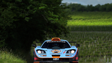 Rallye McLaren F1 2017 - F1 GTR Longtail Gulf face avant