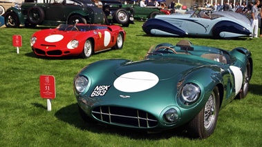 Aston Martin DBR1 vert 3/4 avant gauche