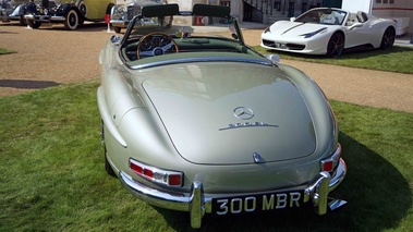 Mercedes 300 SL Roadster vert face arrière