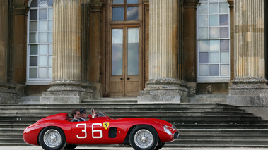 Salon Privé 2017 - Concours Masters - Ferrari 500 TR rouge profil