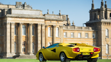 Salon Privé 2017 - Lamborghini Countach LP5000 S jaune 3/4 arrière gauche