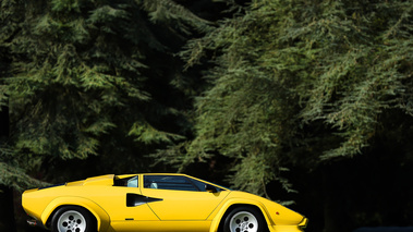 Salon Privé 2017 - Lamborghini Countach LP5000 S jaune profil