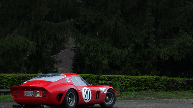 Serenissima Louis Vuitton Classic Run 2012 - Ferrari 250 GTO rouge 3/4 arrière droit