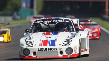 Porsche 935, blanc, action face