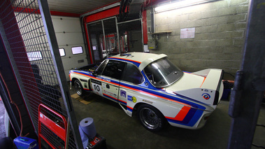 BMW 3.0 CSL, stand, plongeé