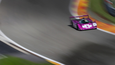 Spa Classic 2017 - Jaguar XJR-14 violet 3/4 avant droit filé vue de haut