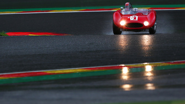 Spa Classic 2017 - Maserati rouge face avant