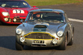 Aston Martin DB5, gris, action face