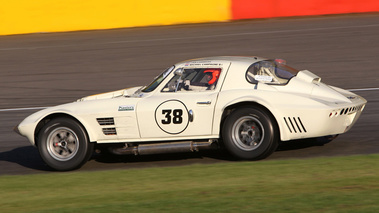 Chevrolet Corvette, blanc, action, profil gch