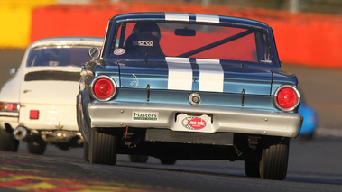 Ford Gallaxie, action dos