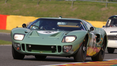 Ford GT40 action 3-4 avg