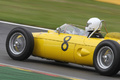 Monoplace Ferrari, jaune, action 3-4 arg