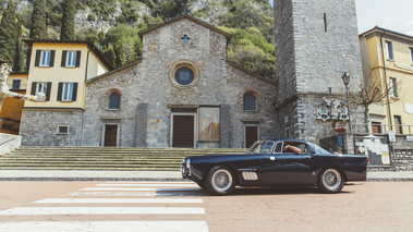 Targa Làrio 2017 - Ferrari 250 GT Boano bleu profil