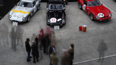 Tour Auto 2012 - Ferrari 250 GTO gris & bleu & rouge vue de haut