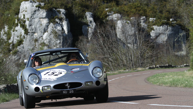 Tour Auto 2012 - Ferrari 250 GTO gris face avant penché