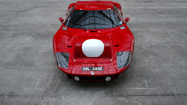 Tour Auto 2012 - Ford GT40 rouge face avant vue de haut