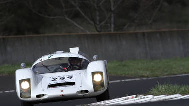 Tour Auto 2012 - Porsche 906 blanc face avant penché