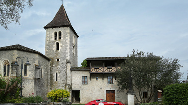 Tour Auto 2013 - Ferrari 275 GTB rouge profil