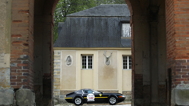 Tour Auto 2013 - Ferrari 365 GTB/4 Daytona Gr. IV noir profil