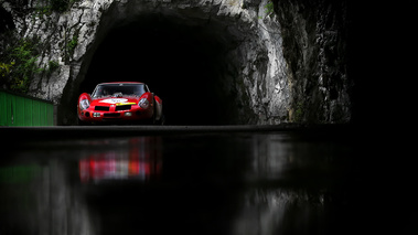 Ferrari 250 GT Breadvan rouge face avant 2