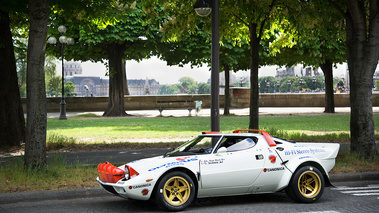 Tour Auto 2017 - Lancia Stratos Gr. IV blanc 3/4 avant gauche