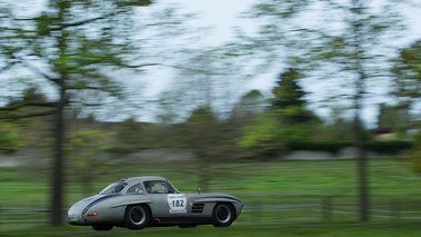 Tour Auto 2017 - Mercedes 300 SL anthracite 3/4 arrière droit filé