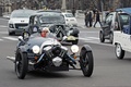 Traversée de Paris 2013 - Morgan 3-Wheeler bleu 3/4 avant droit