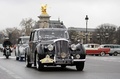 Traversée de Paris 2013 - Rolls Royce Silver Cloud noir 3/4 avant droit