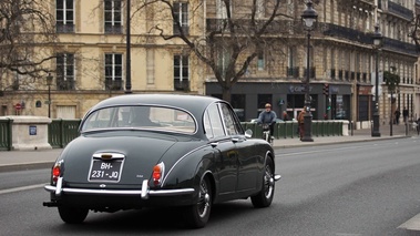 Jaguar Mark II anthracite 3/4 arrière droit