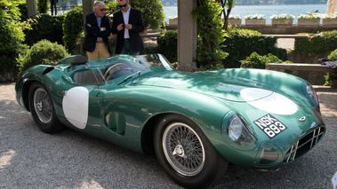 Villa d'Este 2012 - Aston Martin DBR1 vert 3/4 avant droit