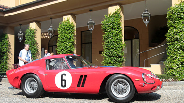 Villa d'Este 2012 - Ferrari 250 GTO rouge profil