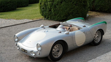 Villa d'Este 2012 - Porsche 550 Spyder gris 3/4 avant gauche