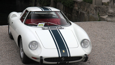 Villa d'Este 2013 - Ferrari 250 LM Stradale blanc 3/4 avant droit