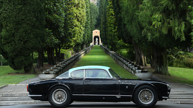 Villa d'Este 2017 - Maserati A6G 2000 Gran Sport Berlinetta Frua  noir/bleu profil